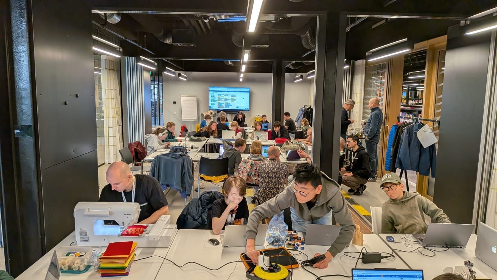 Een drukke CoderDojo week.